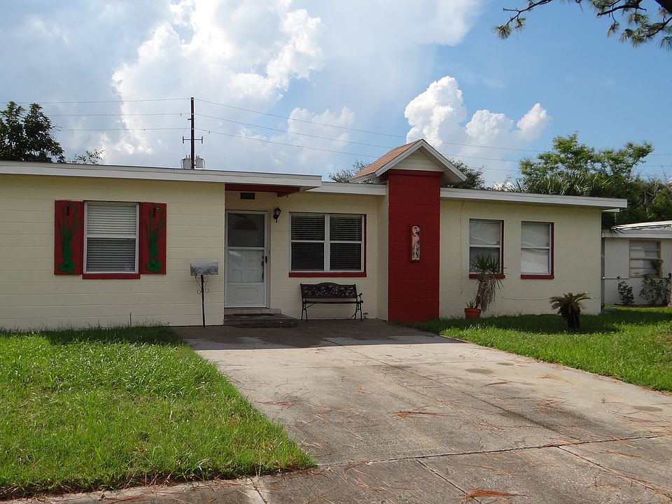 1st image of 8454 3rd St N