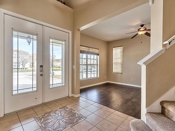 5th image of 496 Venetian Villa Dr