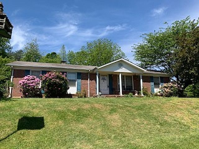 1st image of 345 Trott Cir