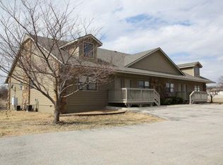 4986 Raintree Cir APT B, Loma Linda, MO 64804