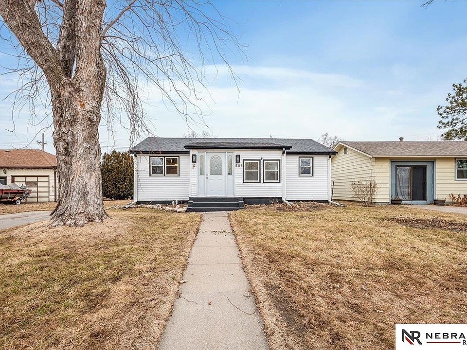 1st image of 504 Jefferson St