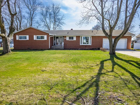 3314 Rustic Ln, Crown Point, IN 46307