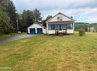 688 Us Highway 20, New Lebanon, NY 12125
