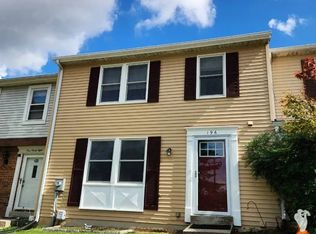 196 Fairfield Dr, Frederick, MD 21702