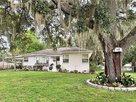 3rd image of 552 PALENCIA PLACE