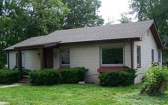2nd image of 509 E Lincoln St