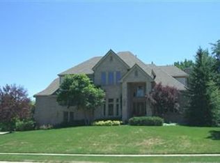 1644 Fox Trl, Bellbrook, OH 45305