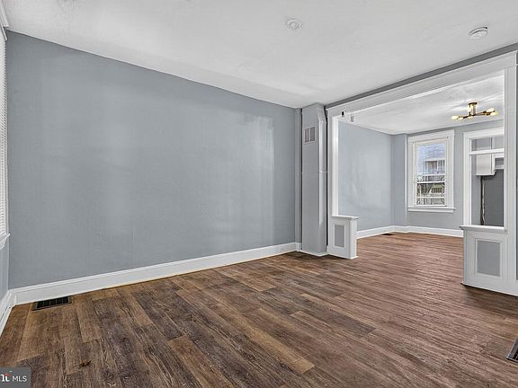5th image of 3631 Roberts Pl