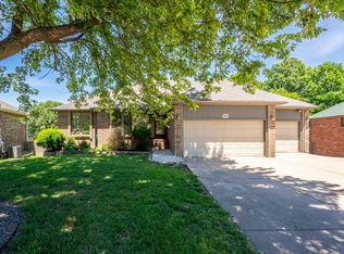 3853 W Rosebrier St, Springfield, MO 65807