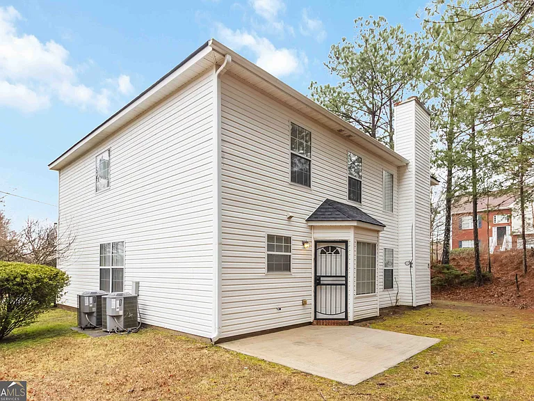 7189 Sweet Gum Ct — Photo 17