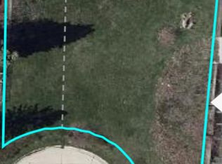 406 Flower Ln, Racine, WI 53402