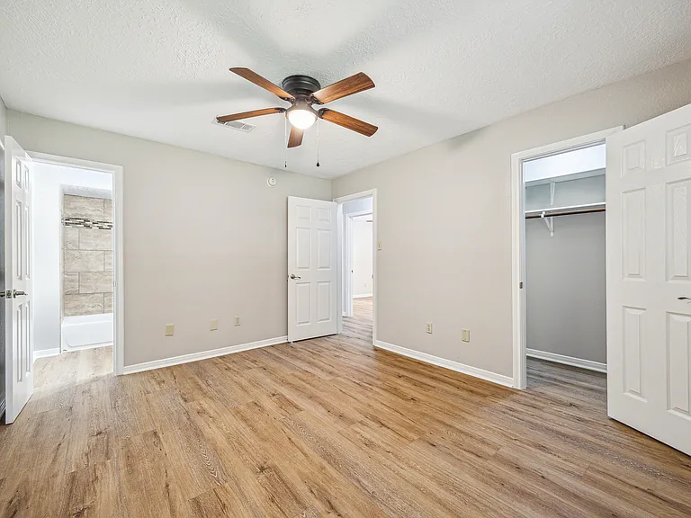 1104 Union Valley Dr — Photo 7