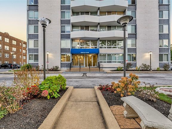 2nd image of 11811 Lake Ave APT 708