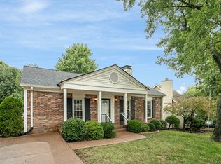 5013 English Village Dr, Nashville, TN 37211