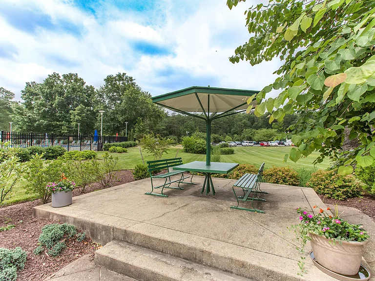6621 Wakefield Dr #510 — Photo 26