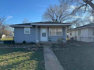 206 C Ave, Cache, OK 73527