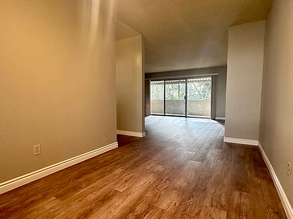 2nd image of 1117 N Stoneman Ave APT O