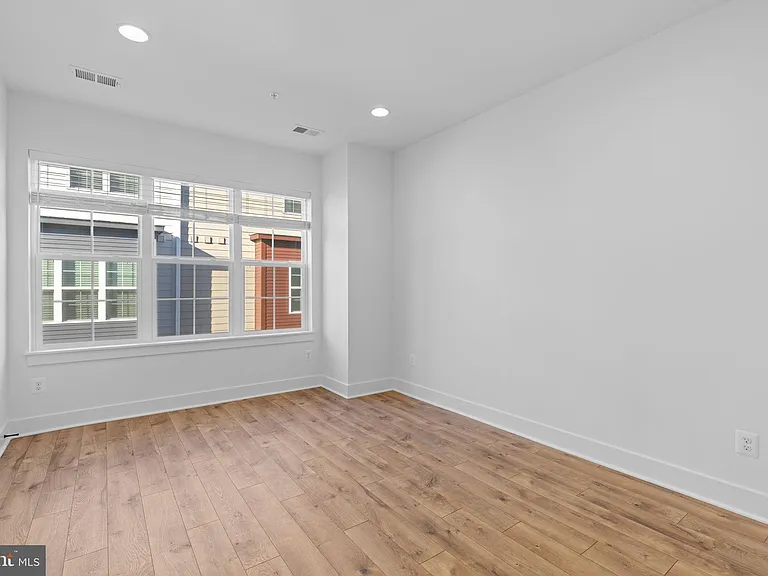 3104 Camber Pl — Photo 8