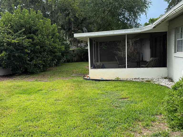 430 S Center St — Photo 15