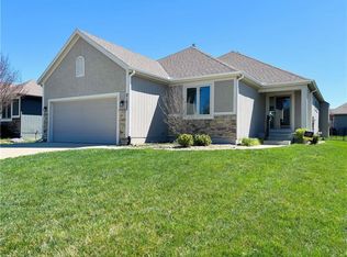 21625 W 177th Ter, Olathe, KS 66062
