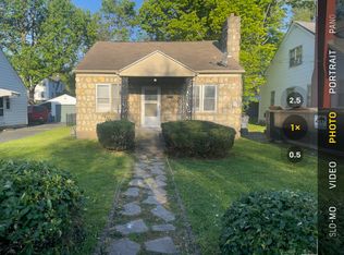 105 Halls Ln, Lexington, KY 40504