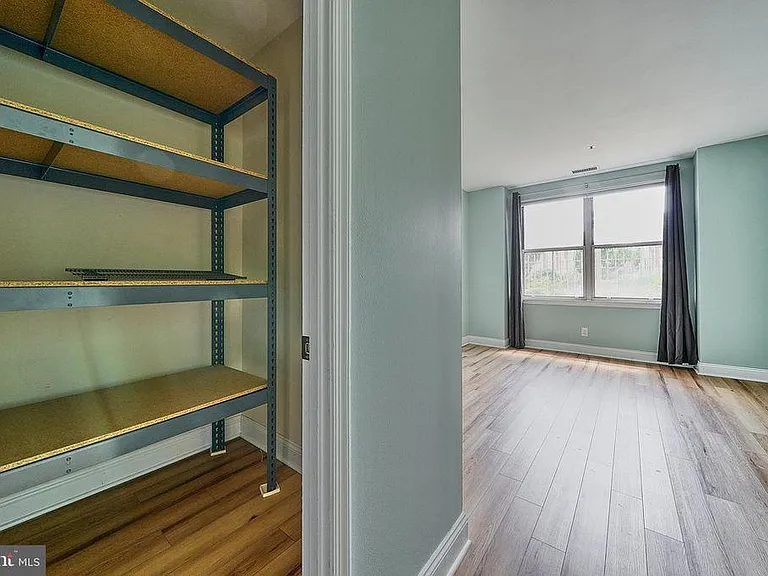 1200 Braddock Pl #103 — Photo 7