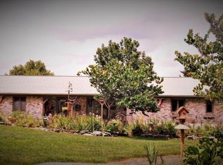 149 Timbuktooo Ln, Speedwell, TN 37870