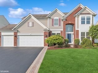3511 Carlisle Ln, Carpentersville, IL 60110