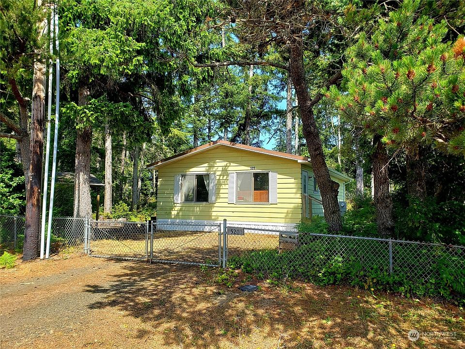 1st image of 520 S Hoquiam Street