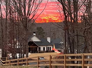 6515 Paradise Point Rd, Flowery Branch, GA 30542