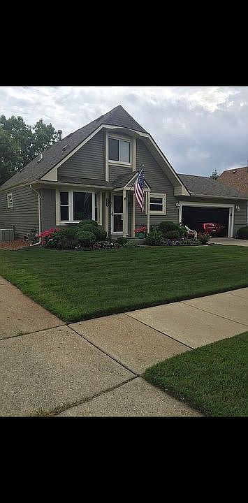 2nd image of 43503 Proctor Rd