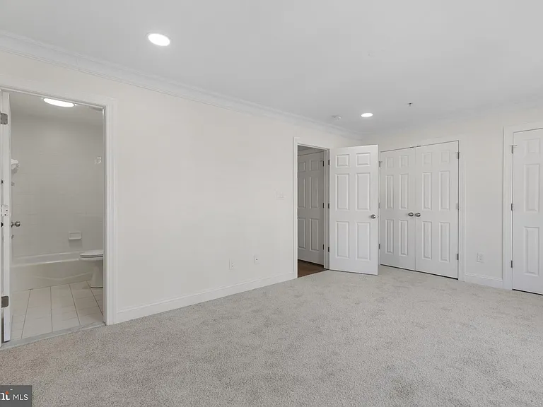 1256 Dockside Cir — Photo 18