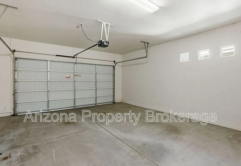 16192 W Berkeley Rd — Photo 38