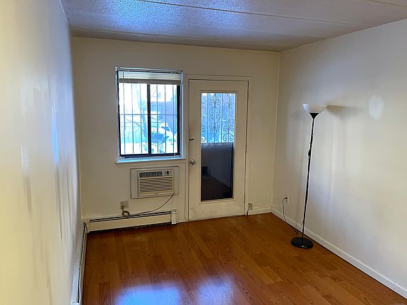 3rd image of 139-25 34th Ave #101