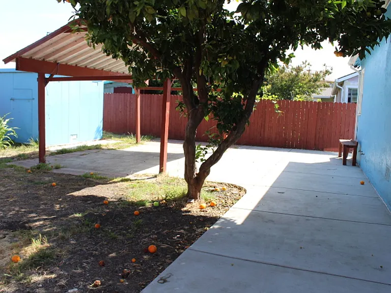 2337 Rumrill Rd — Photo 31