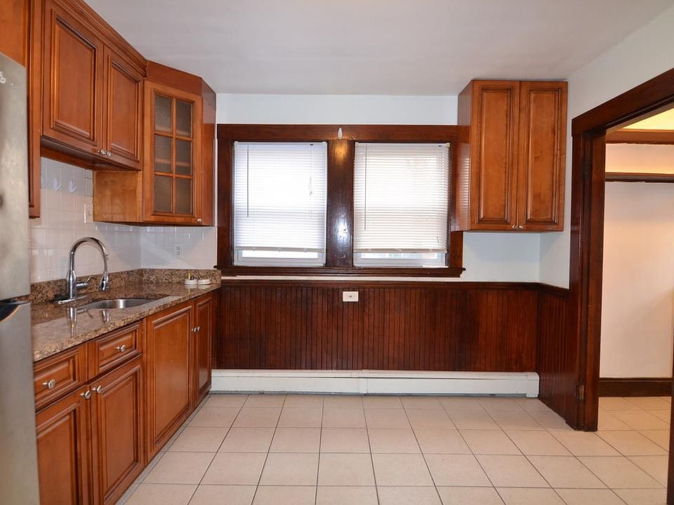 1st image of 130 Elmwood Ave #2