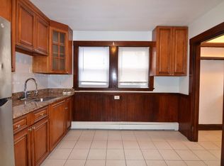 130 Elmwood Ave #2, Quincy, MA 02170