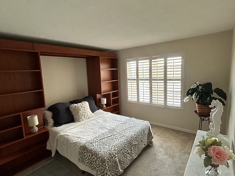 5220 Brittany Dr S #701 — Photo 37