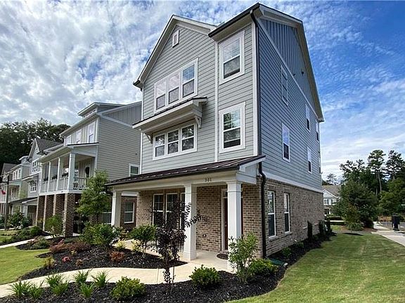 2nd image of 301 Southpark Ln