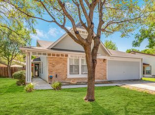 10322 Country Blf, San Antonio, TX 78240