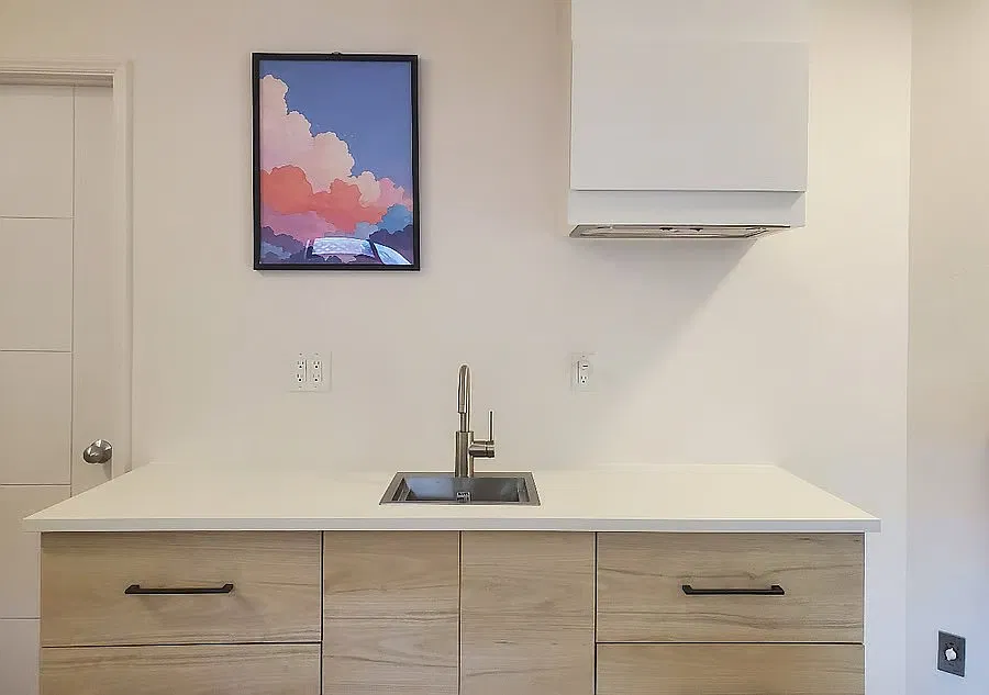 Studio, 475 sqft, $2,500 — Photo 2