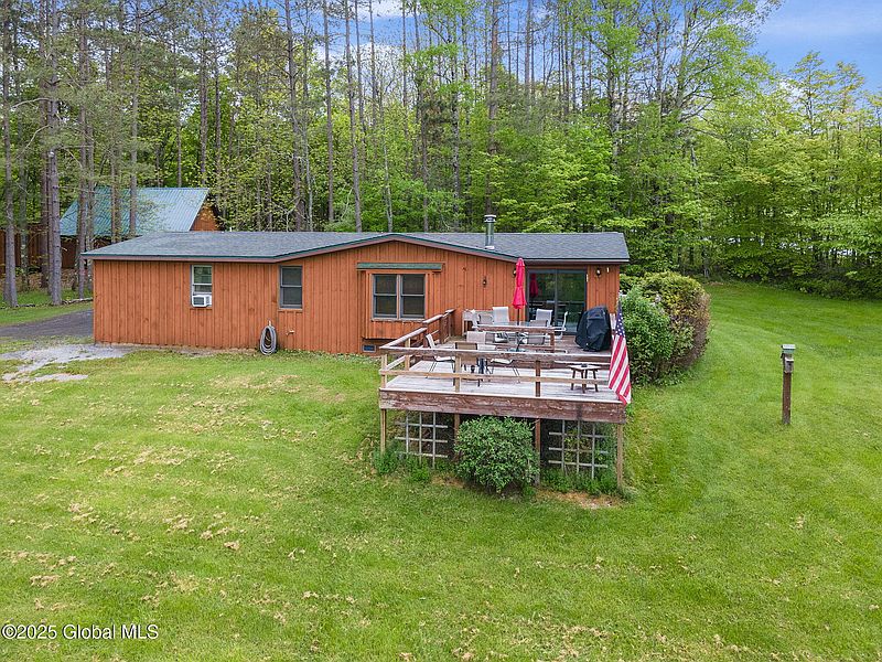 2nd image of 105 Hillside Drive