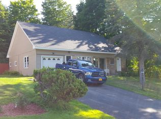 10 Forest Rd, Utica, NY 13501