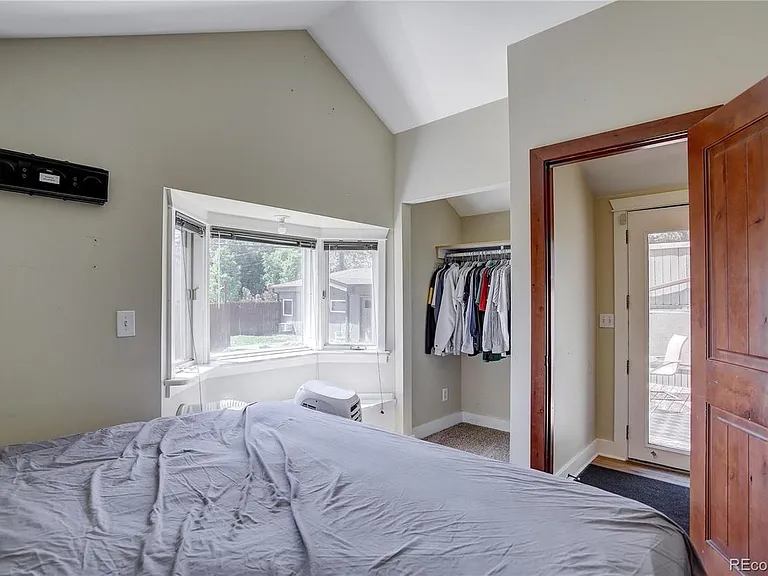 2039 S Williams St — Photo 11