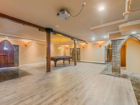 5th image of 95 Blanca Dr