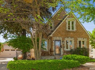 2925 N 67th St, Milwaukee, WI 53210