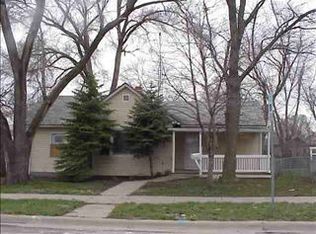 917 W Jefferson St, Bloomington, IL