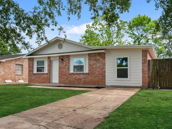 1803 Cardinal Dr, League City, TX 77573