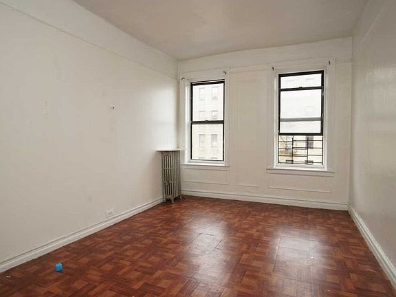 3rd image of 1105 Elder Ave APT 43A