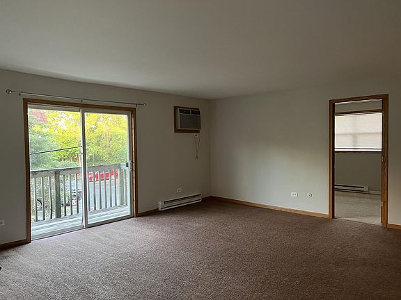 3rd image of 4329 W Park Lane Dr APT 2A